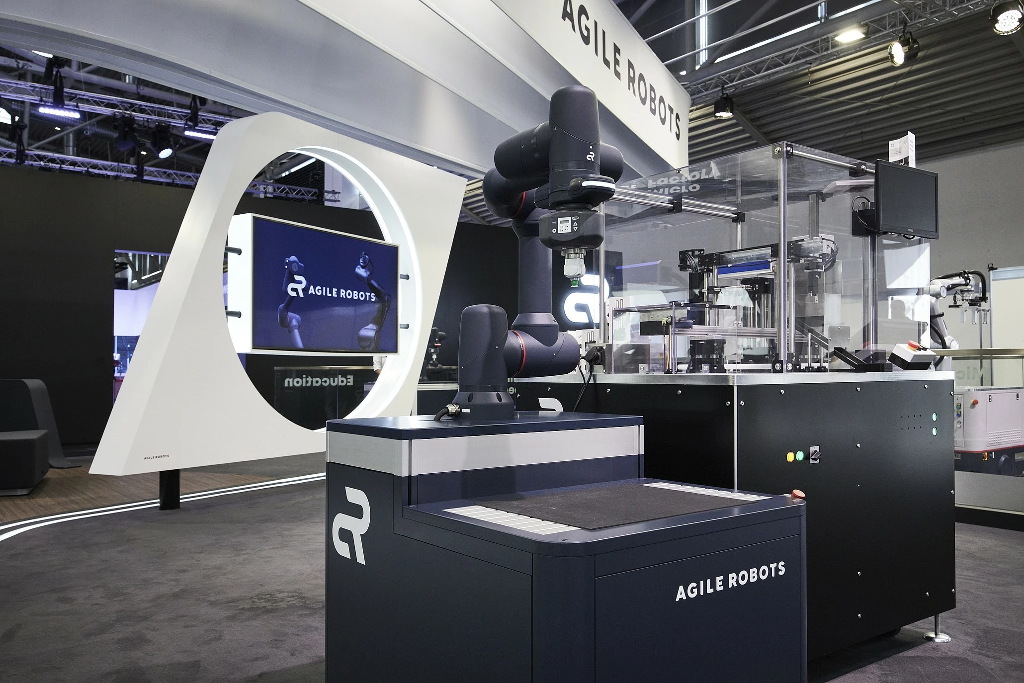 公司与欧洲客户签署合作协议